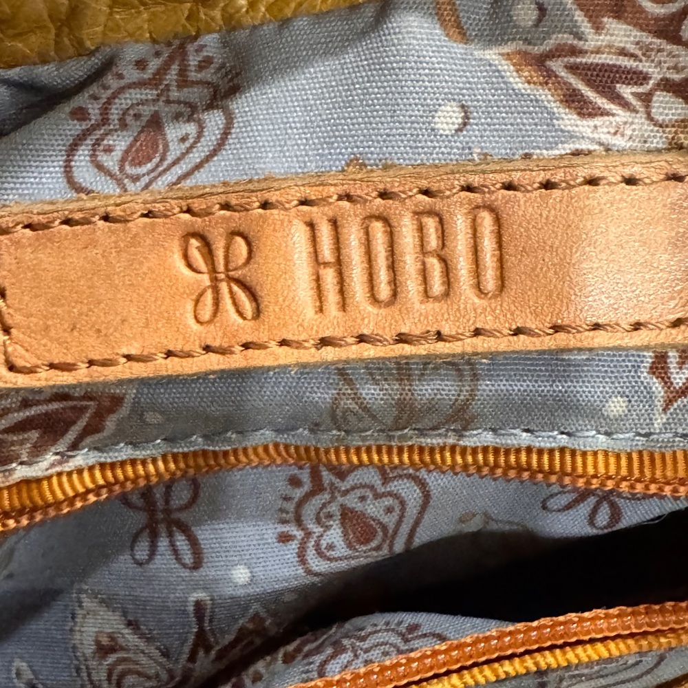 HOBO Tan Leather Shoulder slouchy bag - Picture 3 of 9